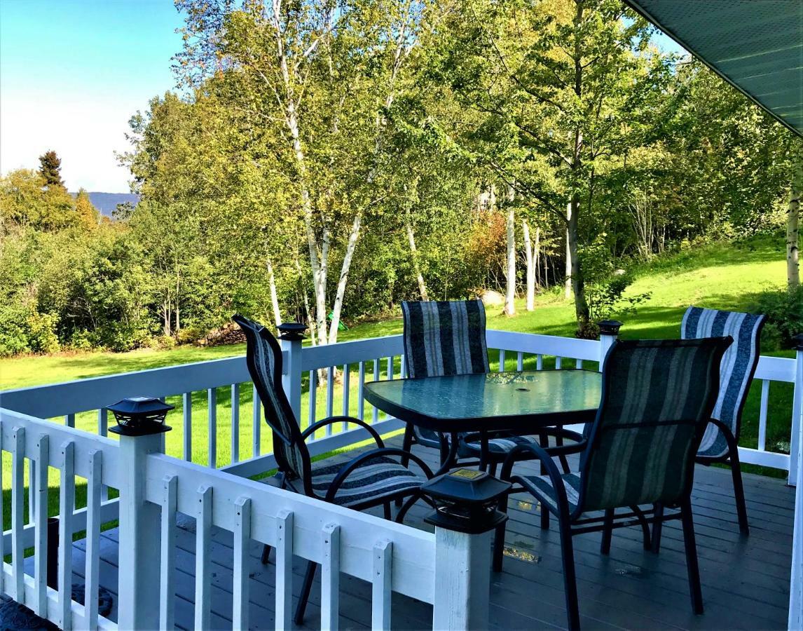 Apartamento Panoramique Du Fjord LʼAnse-Saint-Jean Exterior foto