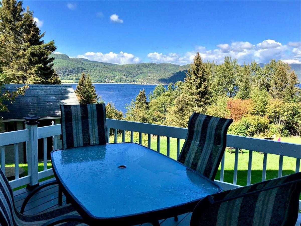 Apartamento Panoramique Du Fjord LʼAnse-Saint-Jean Exterior foto