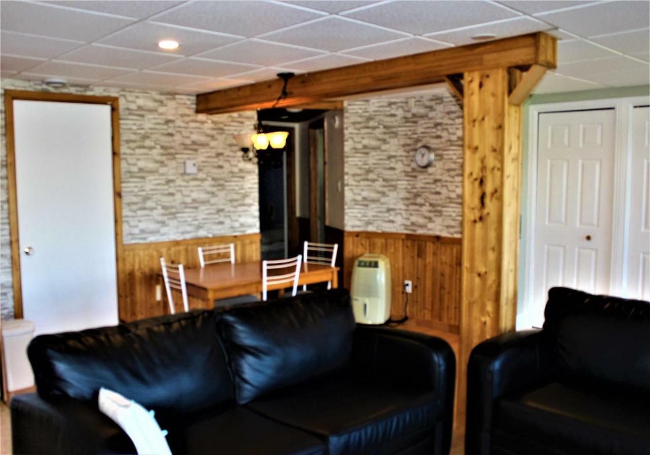Apartamento Panoramique Du Fjord LʼAnse-Saint-Jean Exterior foto