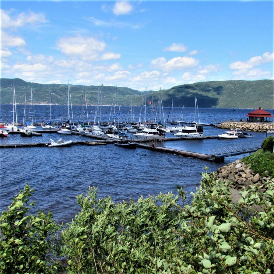 Apartamento Panoramique Du Fjord LʼAnse-Saint-Jean Exterior foto