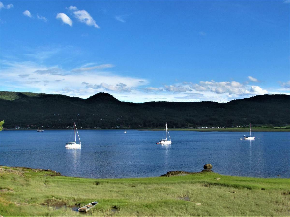 Apartamento Panoramique Du Fjord LʼAnse-Saint-Jean Exterior foto